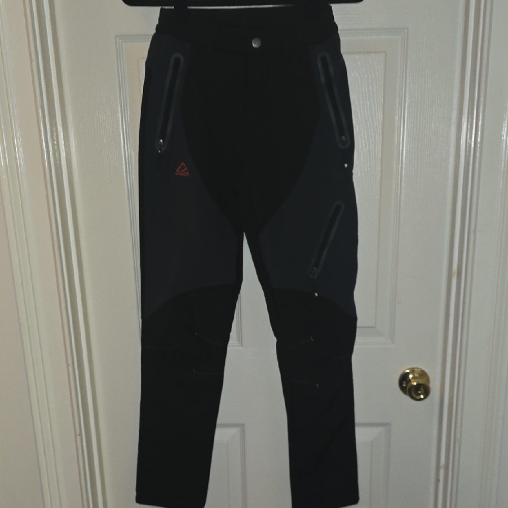 Black and Gray Outdoor cold‎  Ski Pants Outdoor Sports
